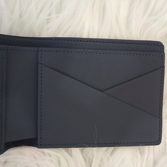 SOLD! BNWT LV Monogram Shadow Multiple Wallet in Rare Navy (Full Inclusion) - Picture 12 of 16